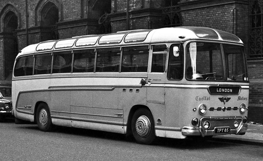  AEC Reliance 2MU3A Duple Britannia (C41F) 1959 года  (UK) (фото 2 из 3)